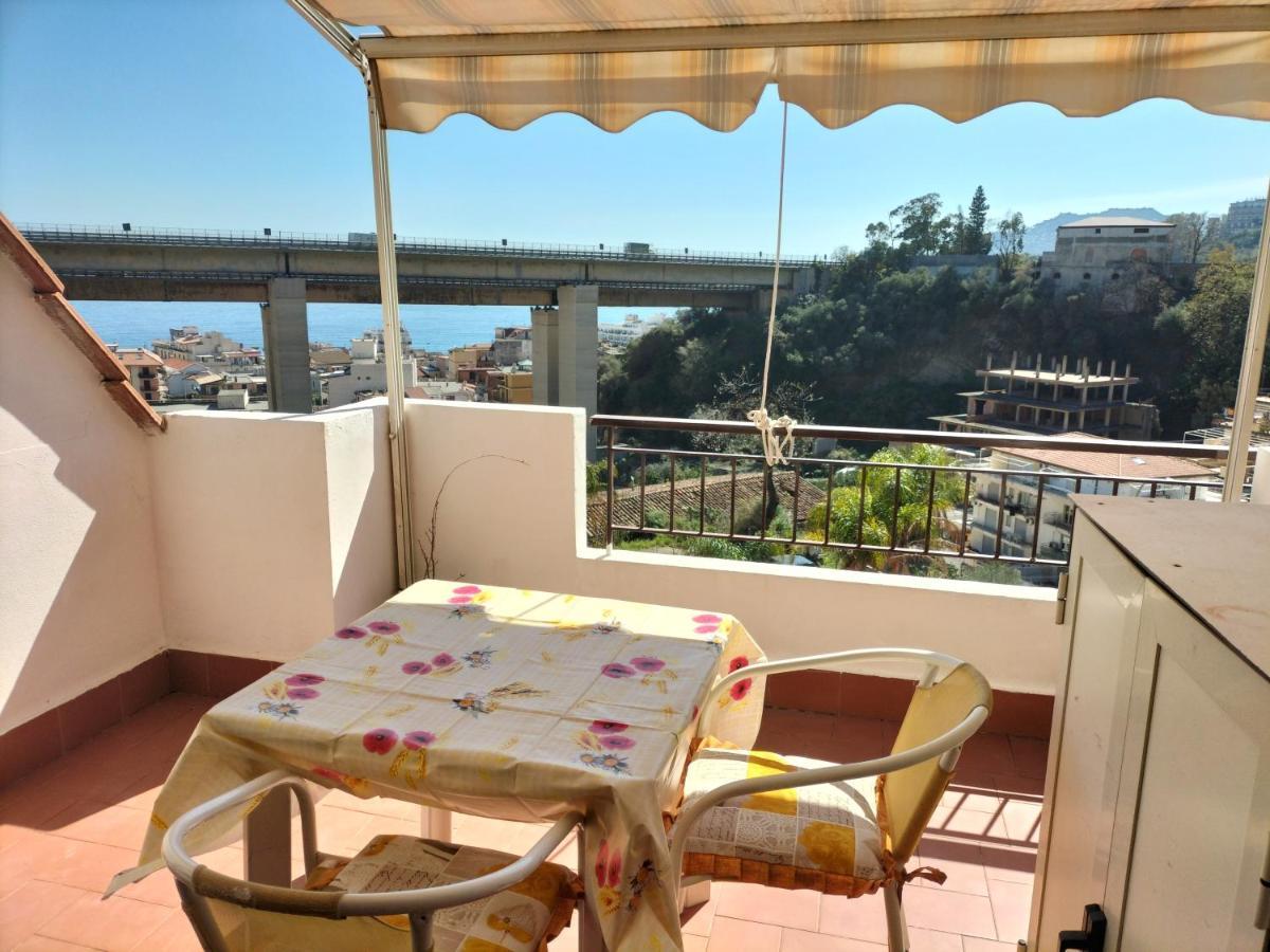 Casa Vacanza Da Rosa Letojanni Ngoại thất bức ảnh