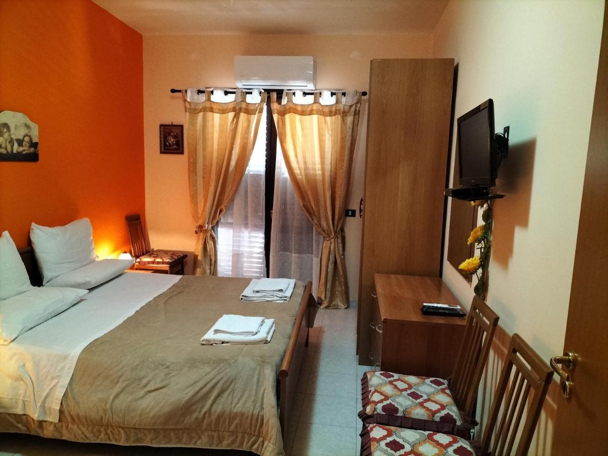 Casa Vacanza Da Rosa Letojanni Ngoại thất bức ảnh