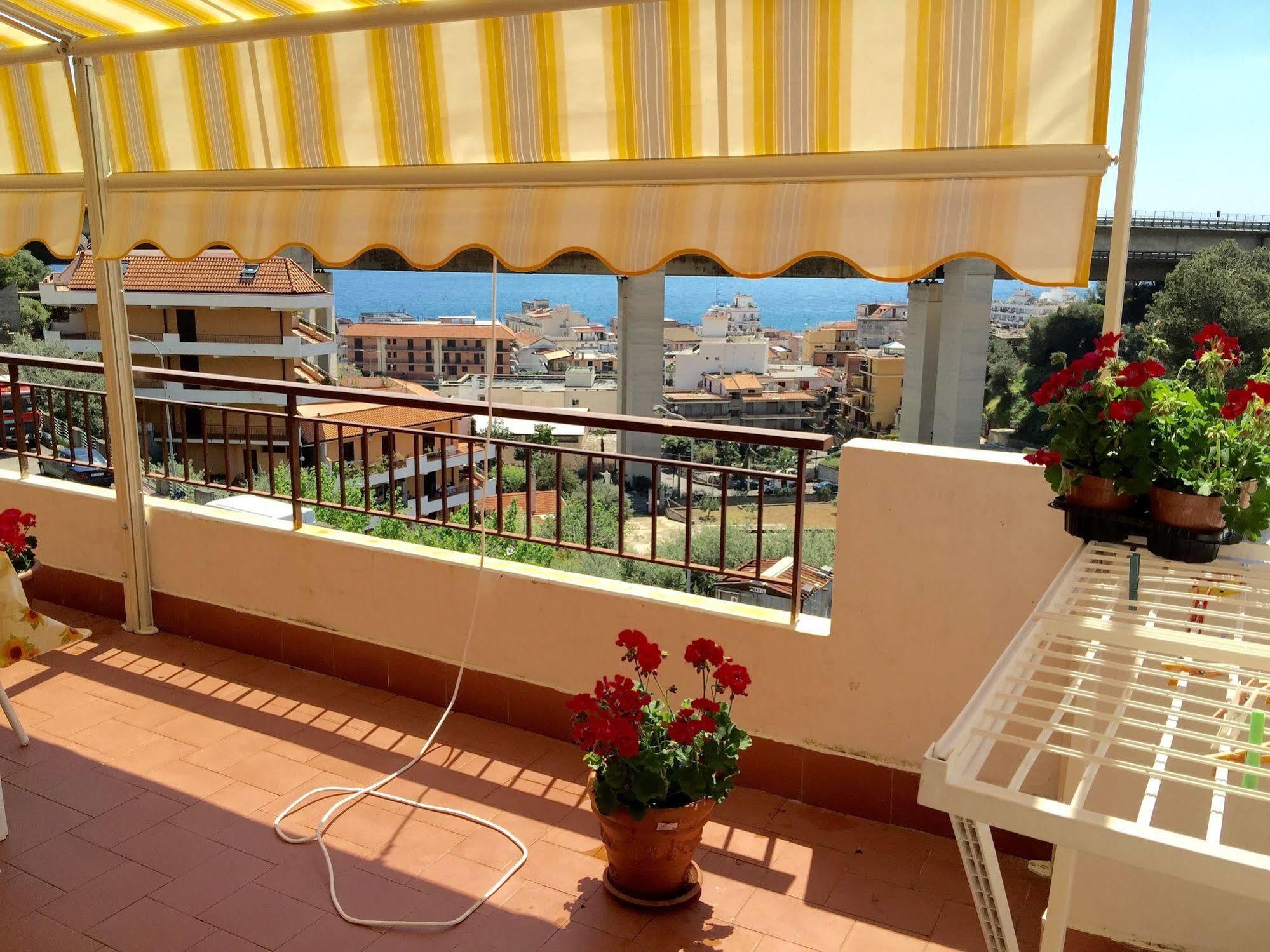 Casa Vacanza Da Rosa Letojanni Ngoại thất bức ảnh