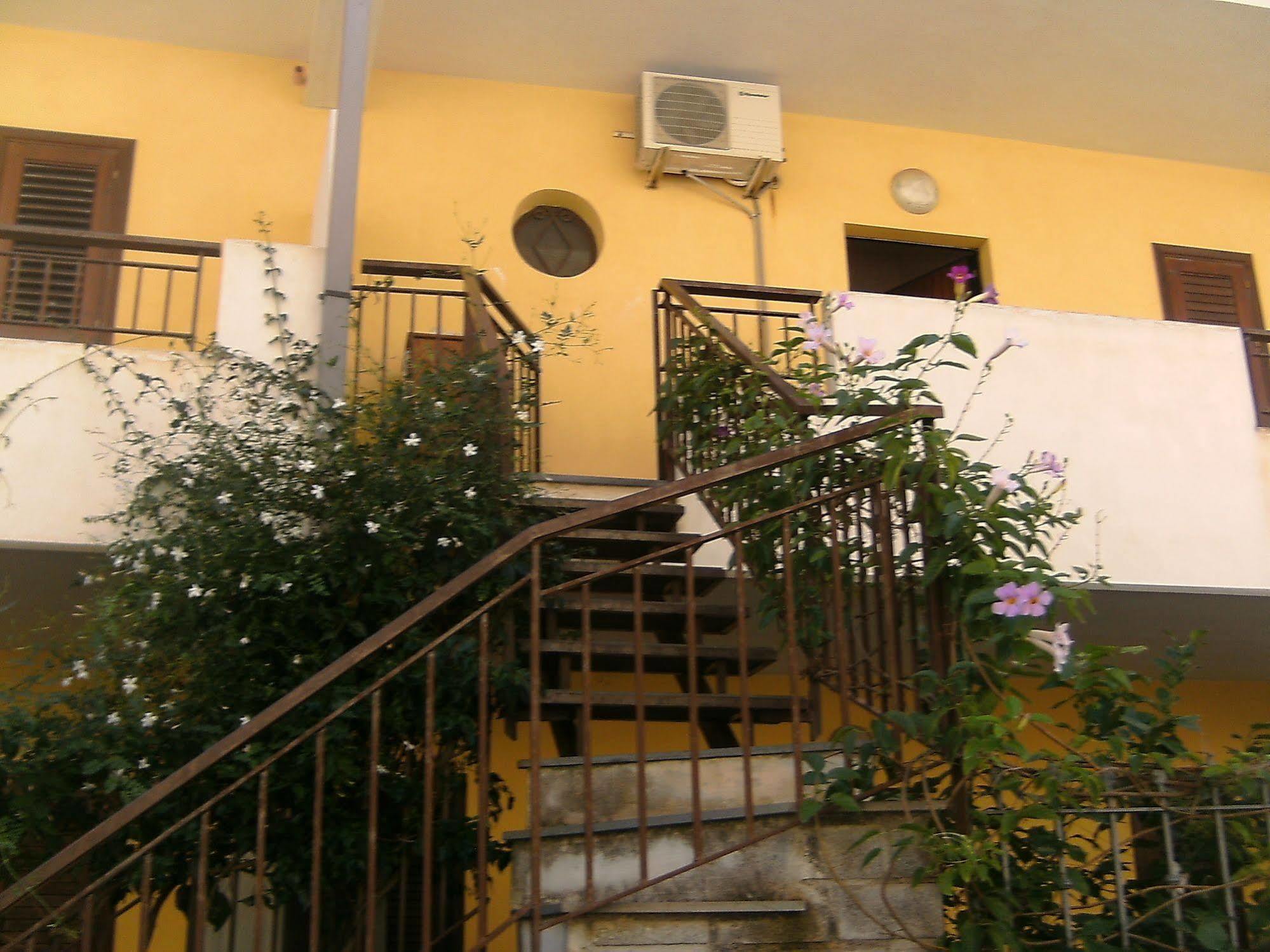Casa Vacanza Da Rosa Letojanni Ngoại thất bức ảnh