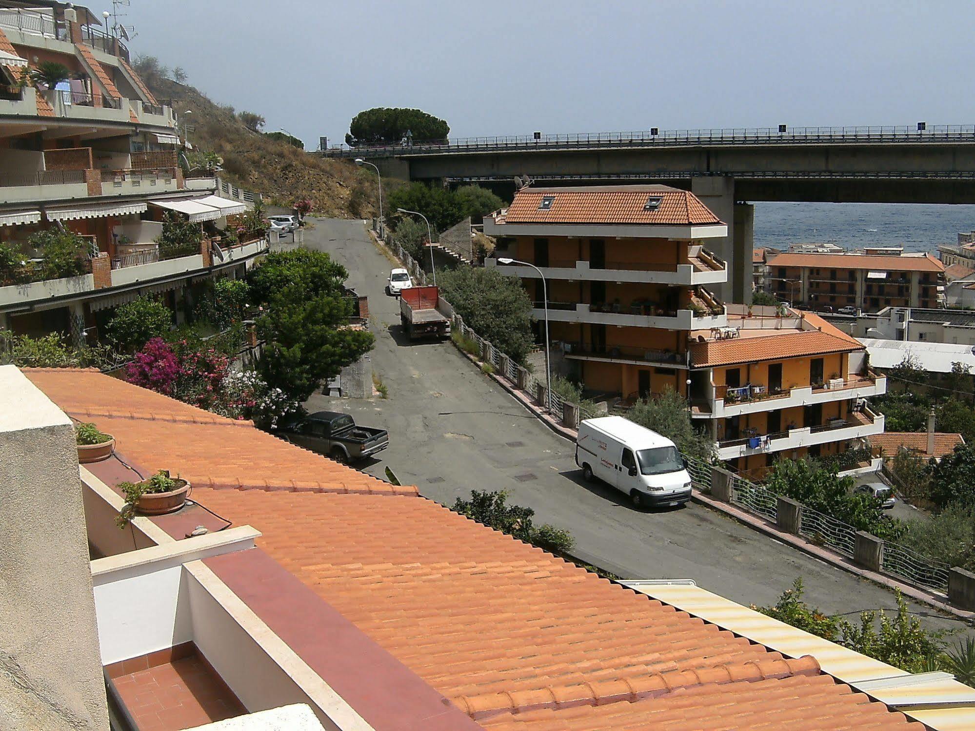 Casa Vacanza Da Rosa Letojanni Ngoại thất bức ảnh